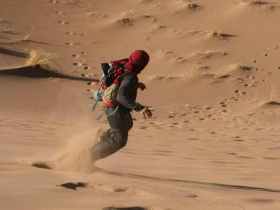 Passi nel silenzio. In cammino nei deserti di Marocco e Tunisia (2010-2012)